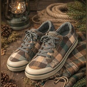KEEN Elsa III Brown Plaid Climbing Ivy Wool Casual Canvas Sneaker - 9 Wide